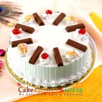 send half kg eggless kitkat vanilla cake delivery