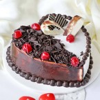 send half kg eggless choco vanilla cake heart shape d2 delivery
