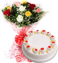 send 1Kg Pineapple Cake N Mix Roses Bouquet delivery