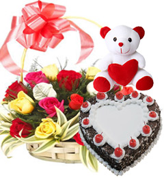 send Heart Shape Black Forest Cake 1Kg N Roses Basket Teddy Gifts delivery