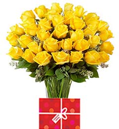 send 45 Yellow Roses Bouquet delivery