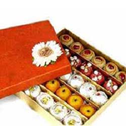 send Gift box of 1Kg Assorted Sweets  delivery