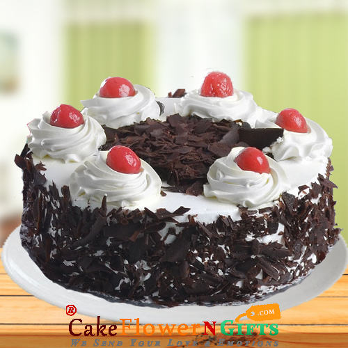 Half Kg Black Forest Fresh Cream Cake