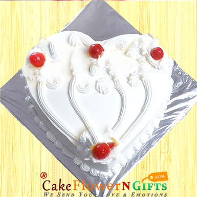 1Kg heart shaped vanilla cake