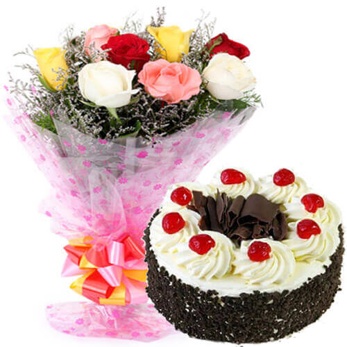 500gms Black Forest Cake with Mix Roses Bunch