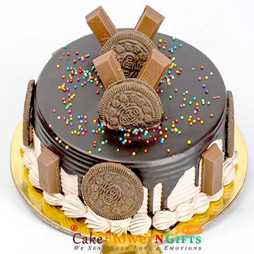 1kg oreo kit kat chocolate Cake