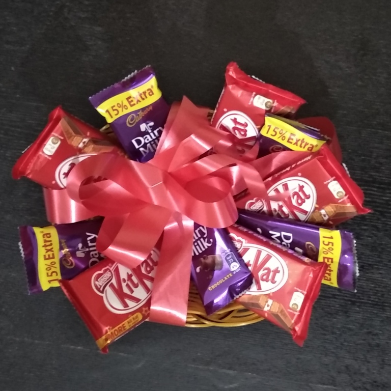 send kitkat dairy milk chocolate basket delivery