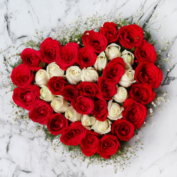 send heart shape arrangement of 40 roses delivery