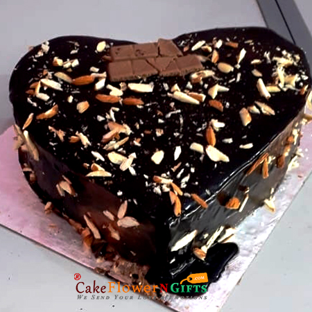 send eggless half kg dry fruit kit kat chocolate heart shape cake 2 delivery