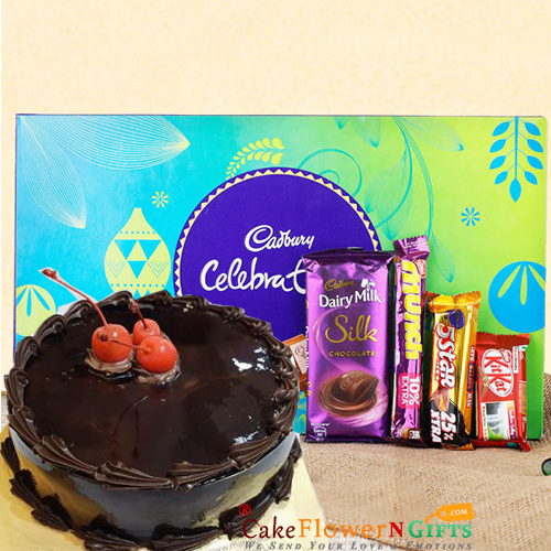 send half kg eggless chocolate cake n express the moment delivery