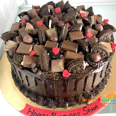 send half kg eggless delectable chocolate cake delivery