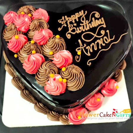 send half kg classic heart shaped chocolate cake delivery