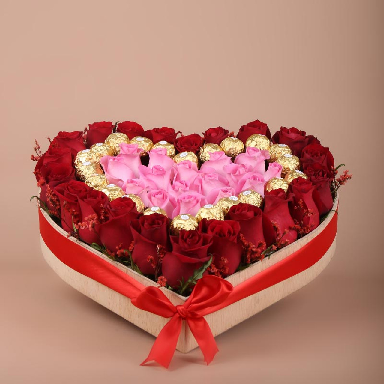 send 21 Red 16 Pink Roses 22 Ferrero Rocher Chocolates heart shape arrangement delivery