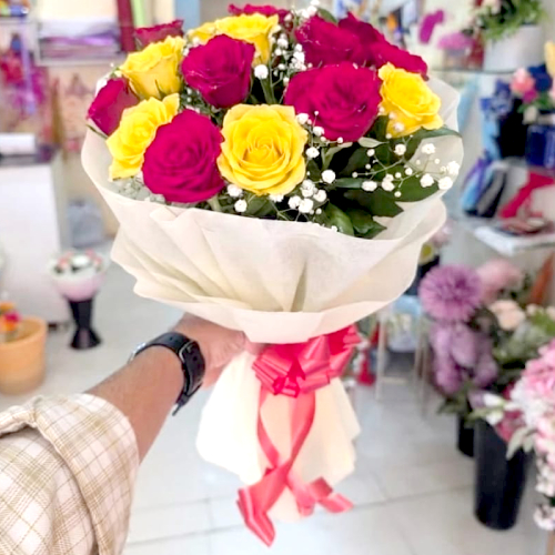Red and yellow roses bouquet 