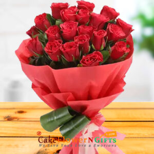 21-red-roses-paper-packing-bouquet