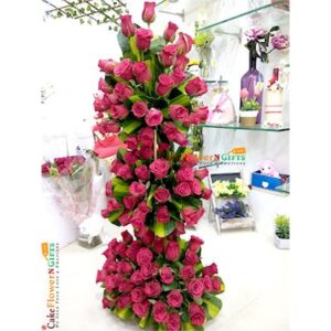 150-red-roses-arrangement