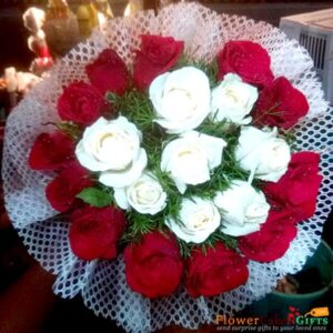 20 red and white roses bouquet