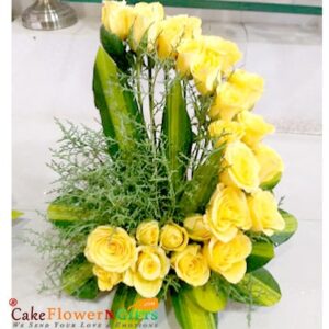25 yellow roses arrangement