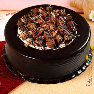 Choco Mania Kit Kat chocolate Cake