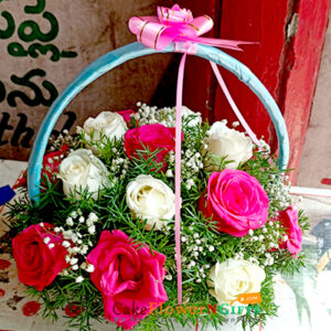 8 red 7 white roses flower basket