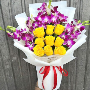 5 yellow roses 10 Orchids bouquet