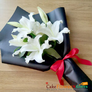 4 white lilies bouquet