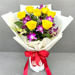 7 yellow roses 4 Orchids bouquet